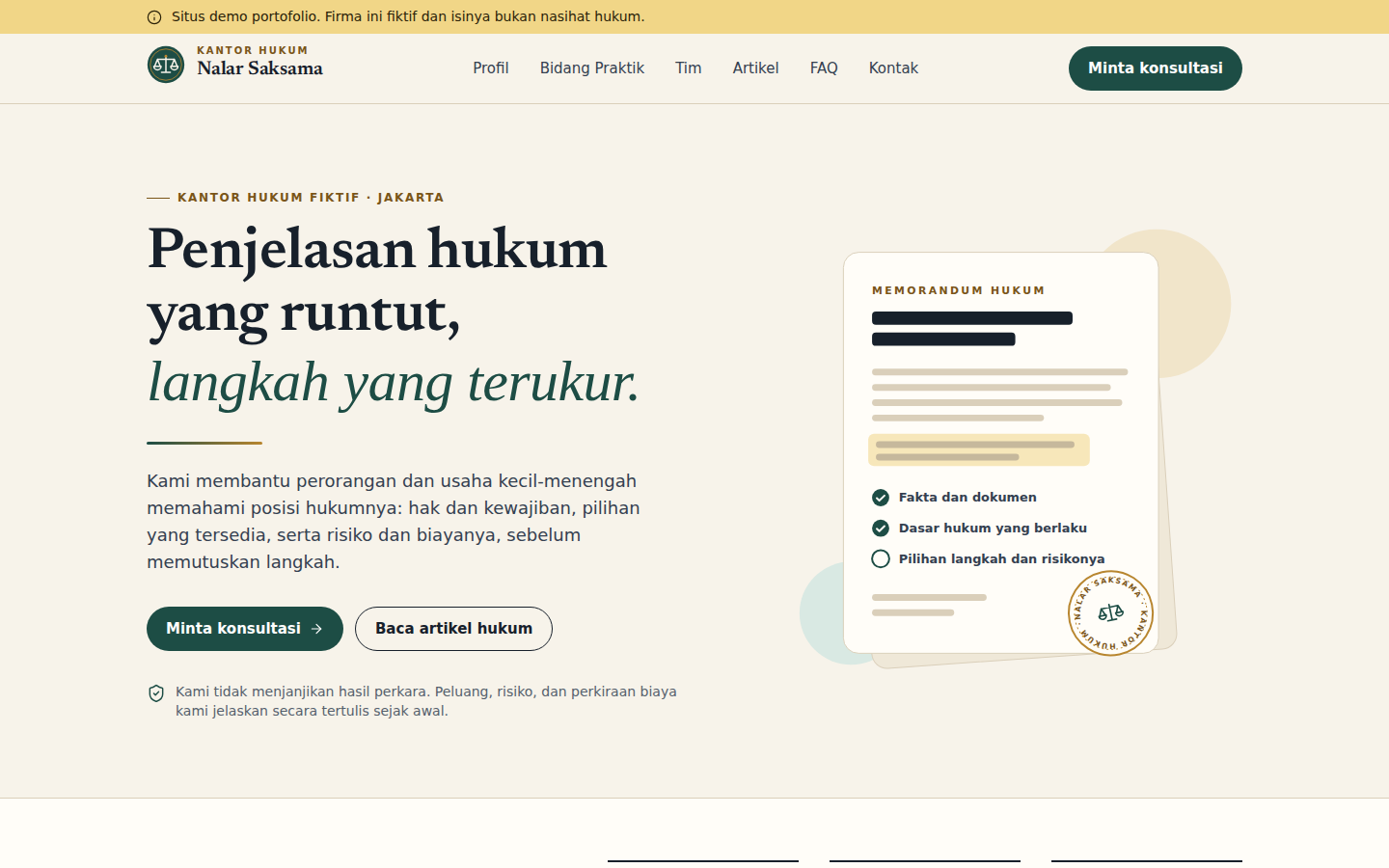 Tangkapan layar beranda Company profile kantor hukum + CMS